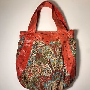 Fabric tote w/faux leather trim & grommet details